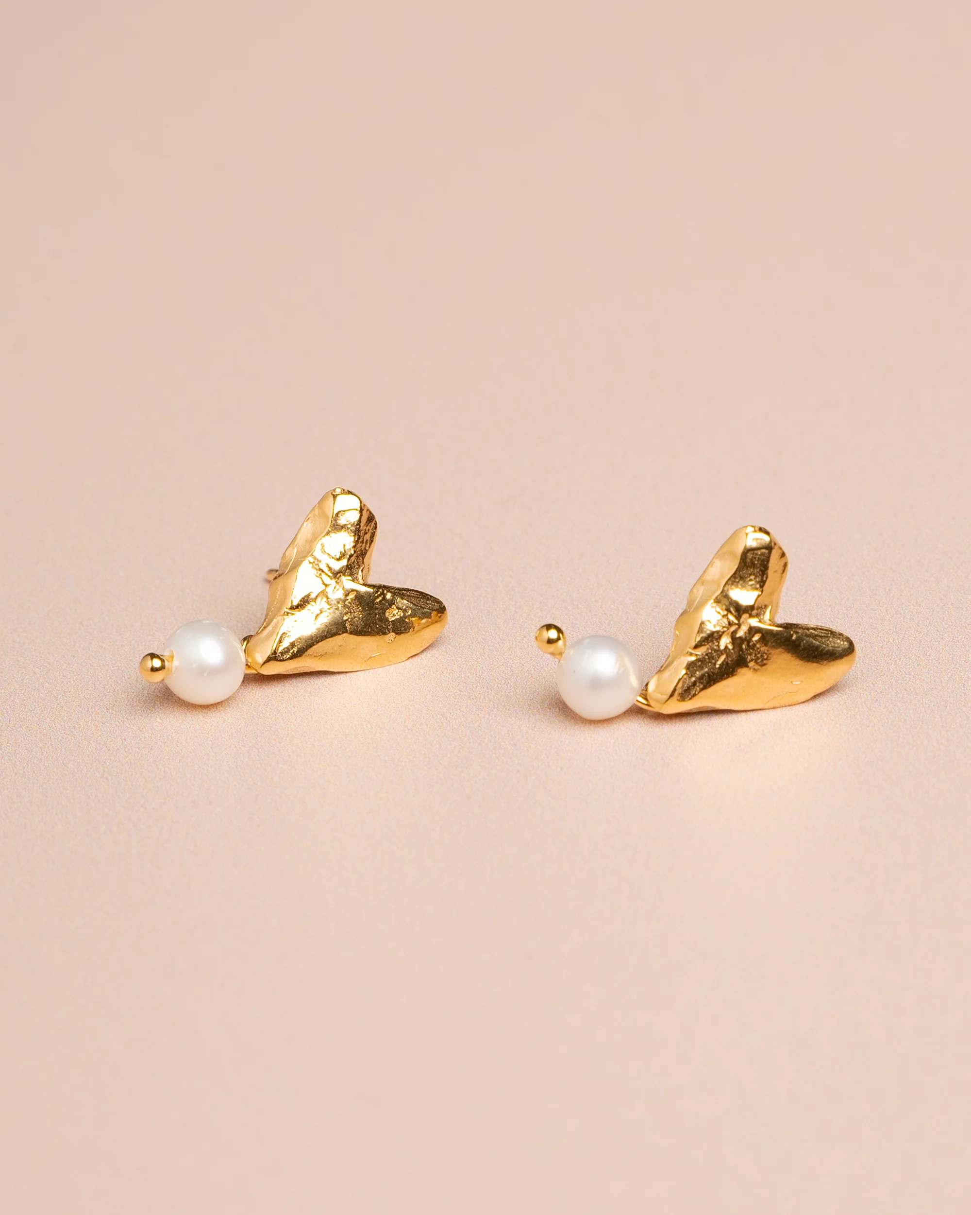 10 Decoart | Romeo Ear Earring - Sculptural Drop Gold - Image 3