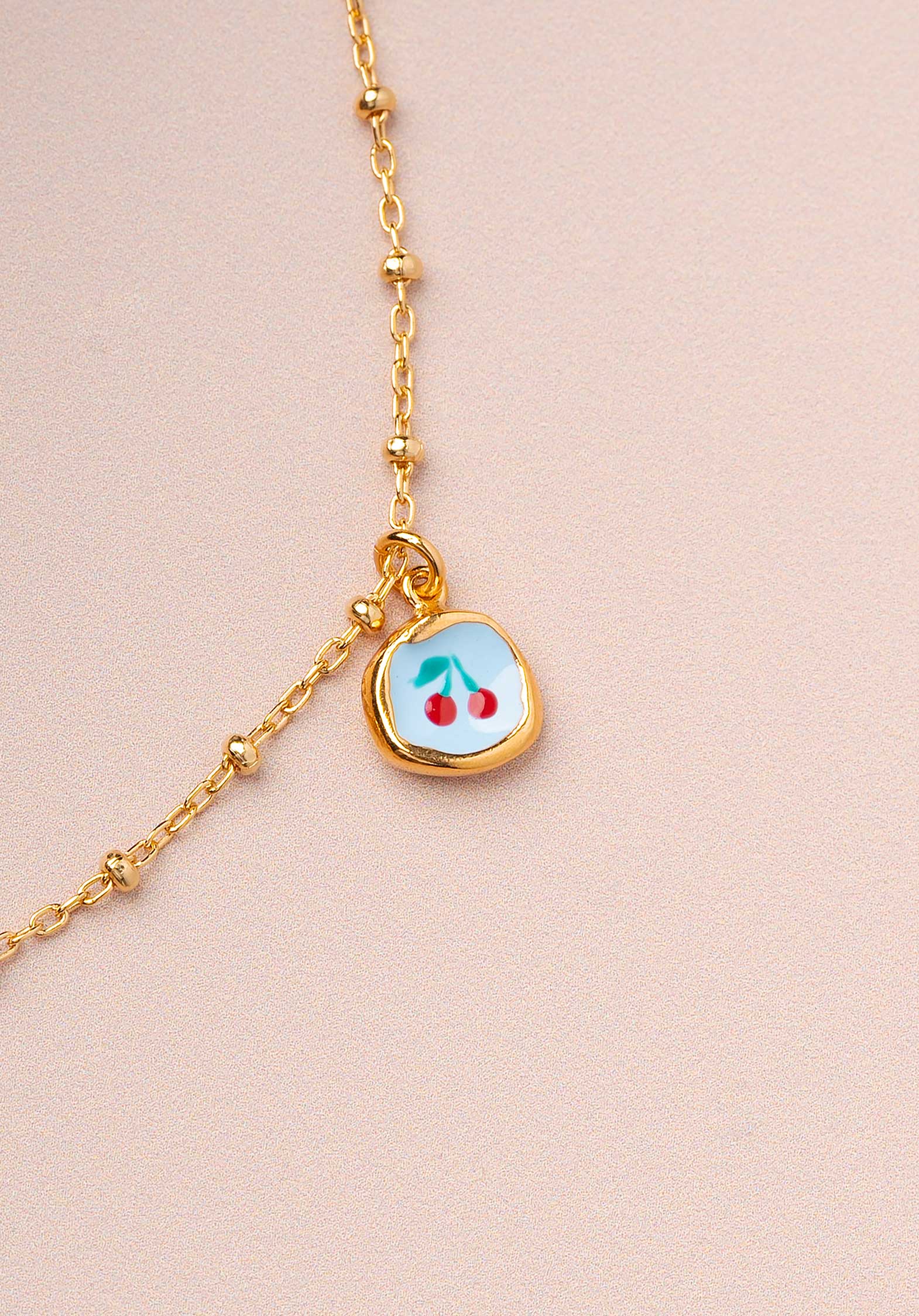 10 Decoart | Gold Happy Face Pearl Necklace Gold-Multi - Image 3