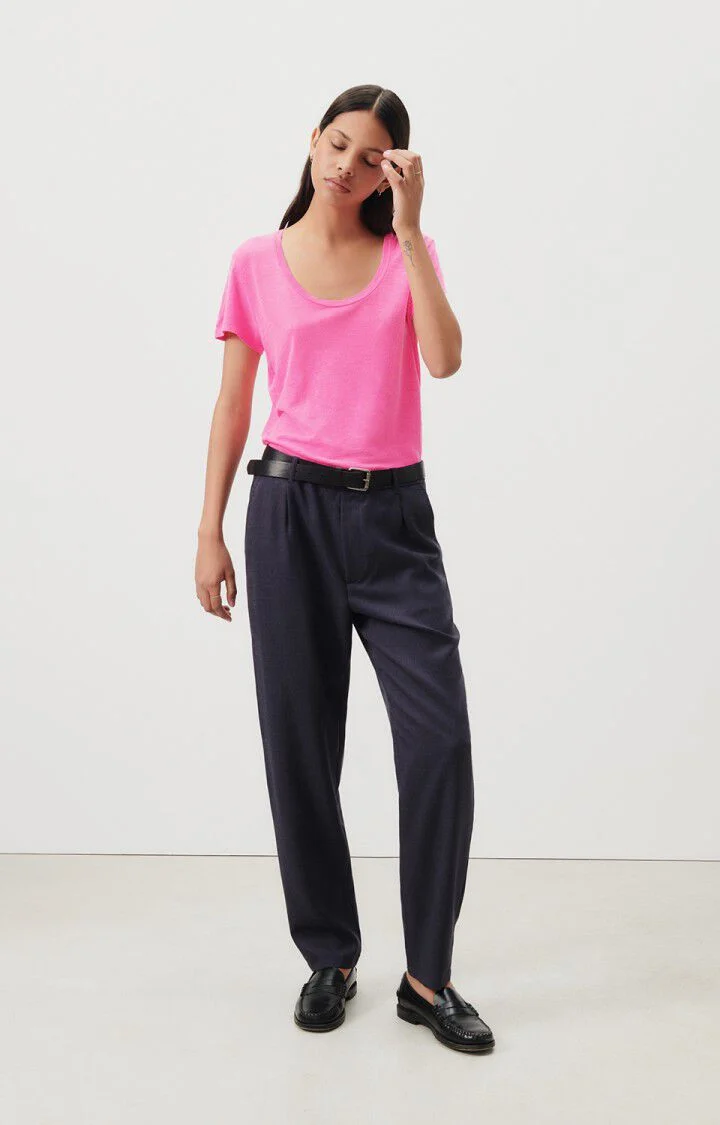 American Vintage | Jacksonville Fitted U-Neck T-Shirt in Rose-Fluo - Image 4