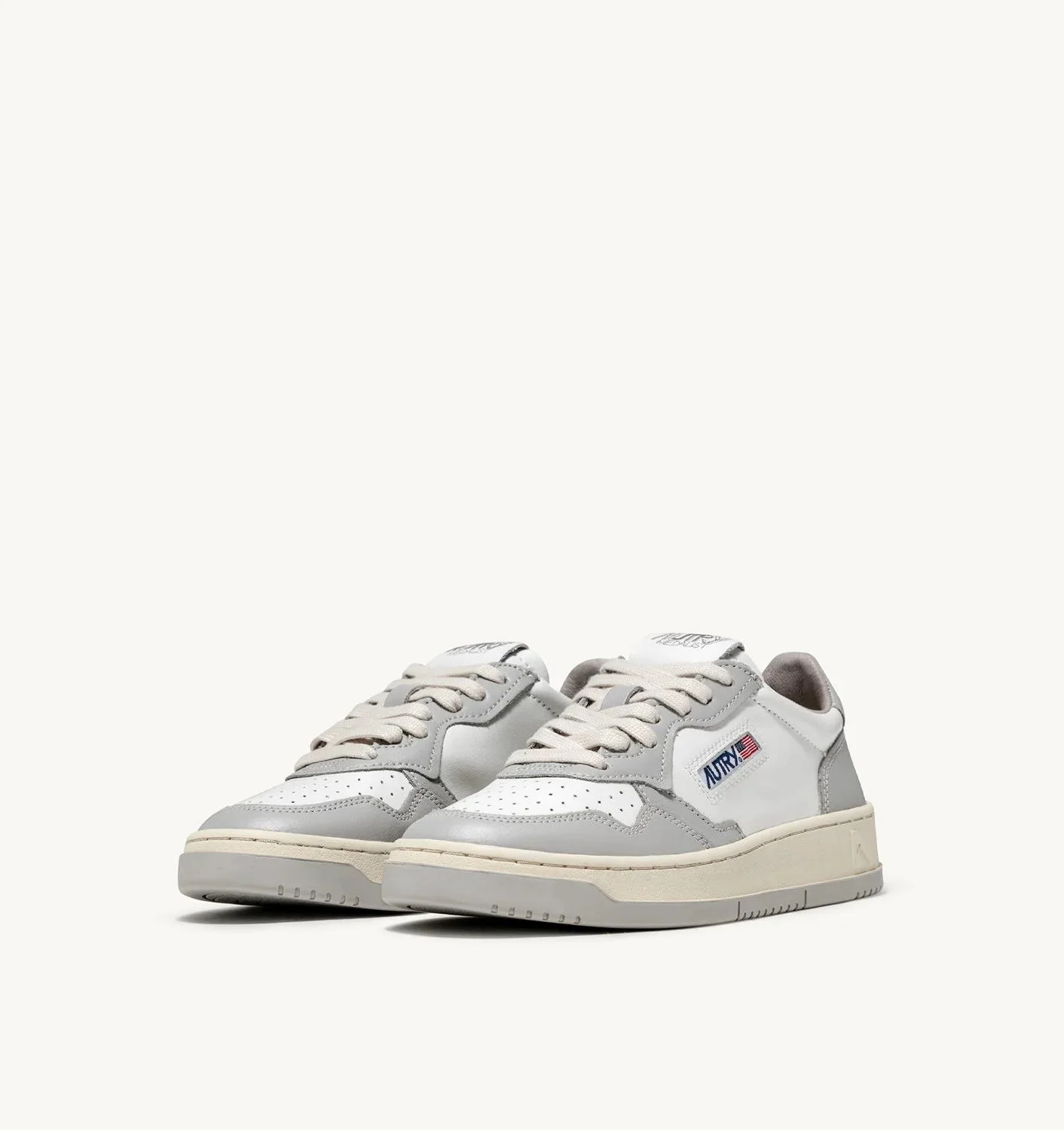 Autry | Medalist Low Sneaker - White & Vapor Leather White-Vapor - Image 2
