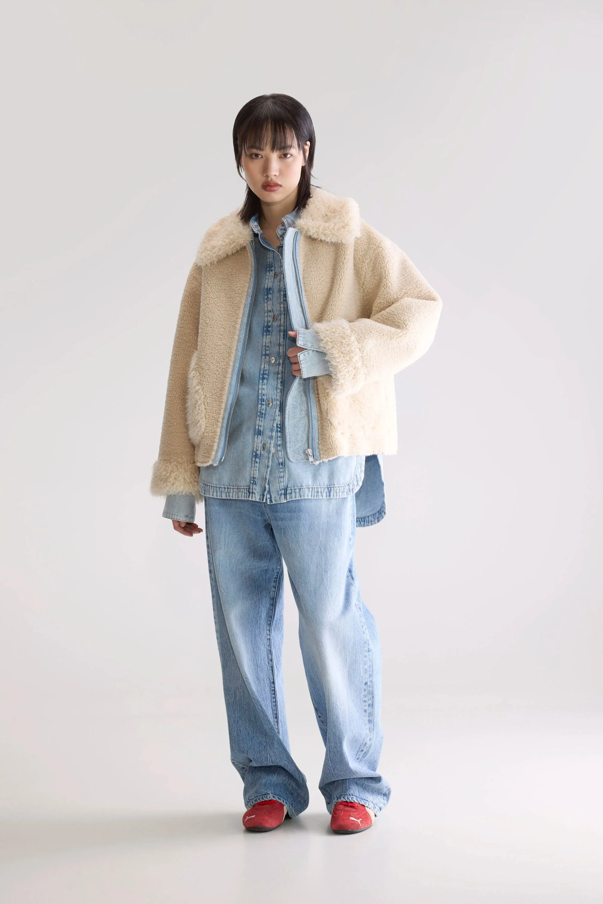 Bellerose | Jakarta Shearling Jacket - Contrast Zip Mineral - Image 2