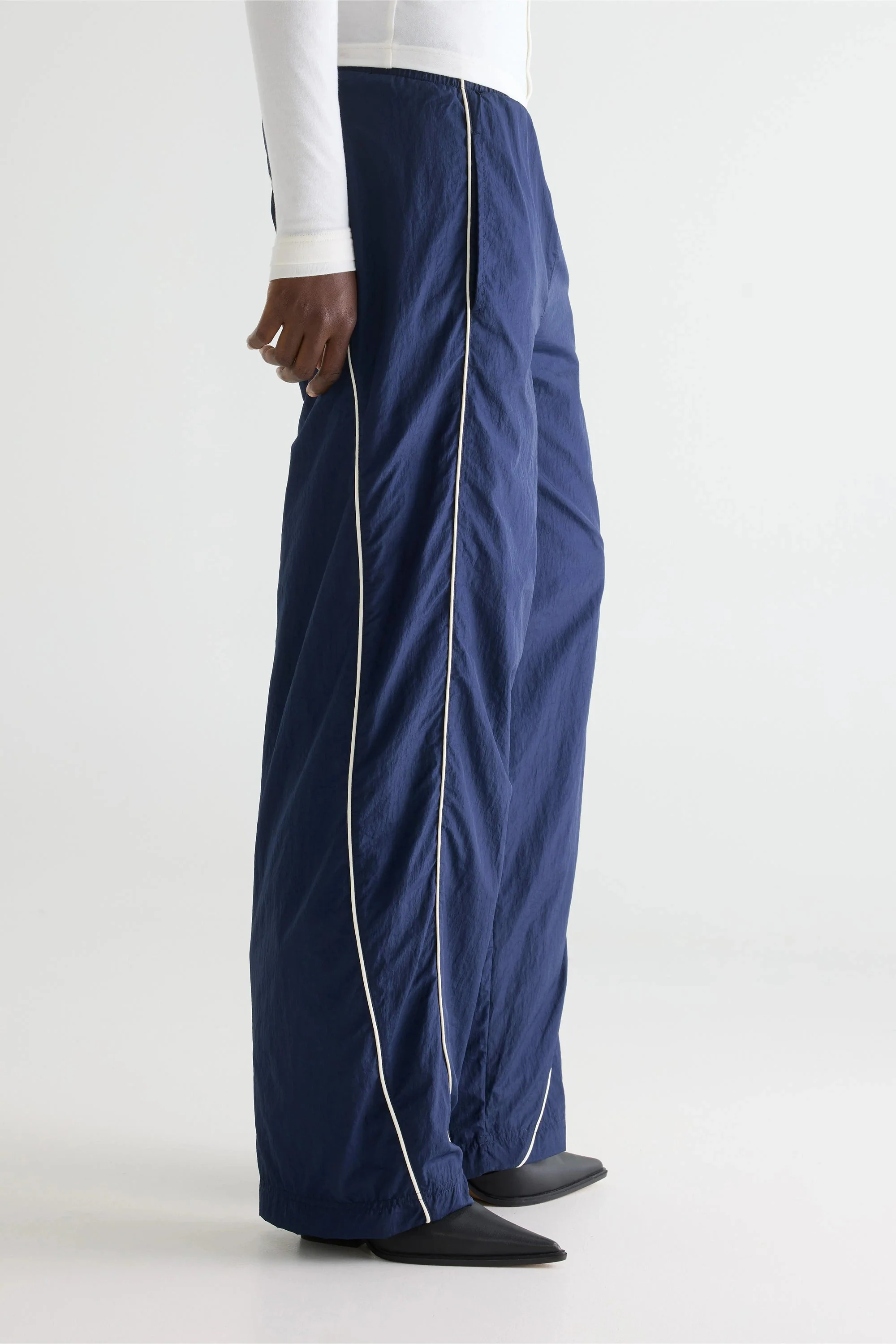 Bellerose | Pants - Navy with White Piping Captain - Image 4