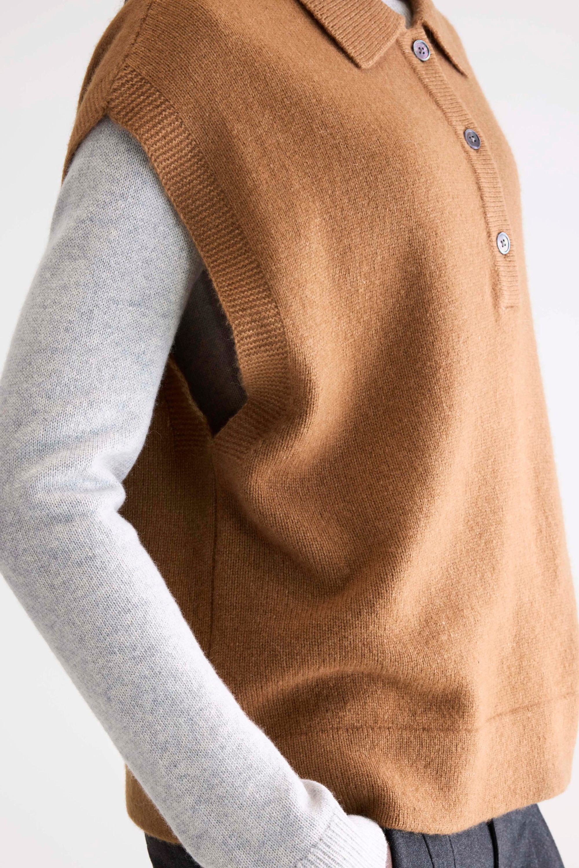 Bellerose | Oversized Sleeveless Polo Vest in Grey Wool Blend Monk - Image 5