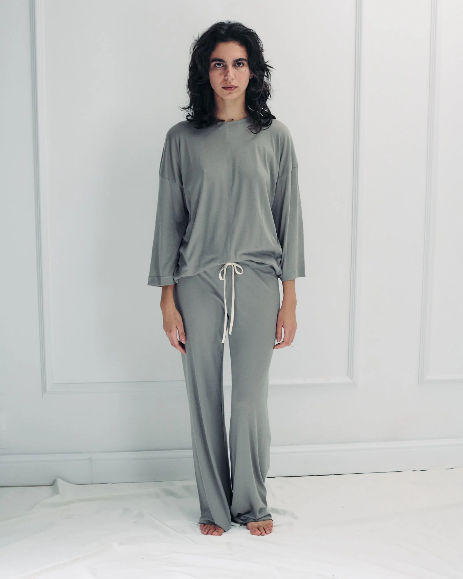 DE Base | Ruth Wide-Leg Pant - Chelsea-Grey - Image 4