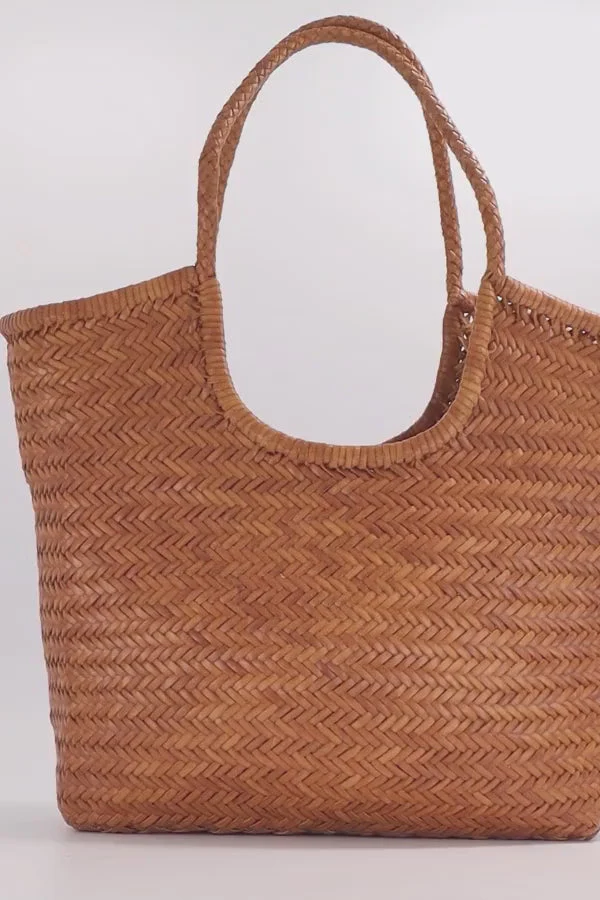 Dragon | Tote Bag Ns Diagonal - Handwoven Buffalo Leather Tan - Image 4