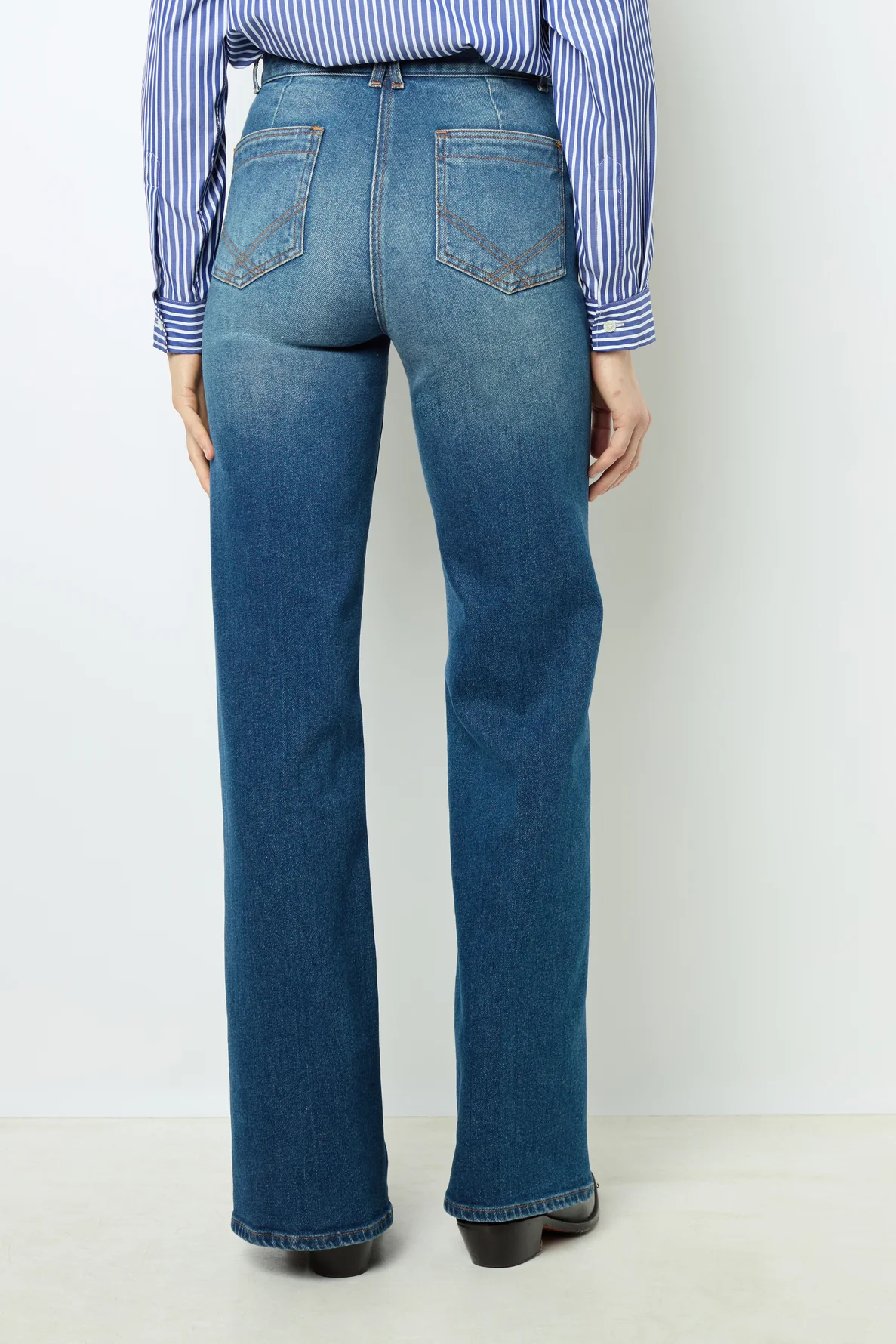 Gérard Darel | Anna High-Waist Flared Jean in Raw Indigo Universe - Image 7