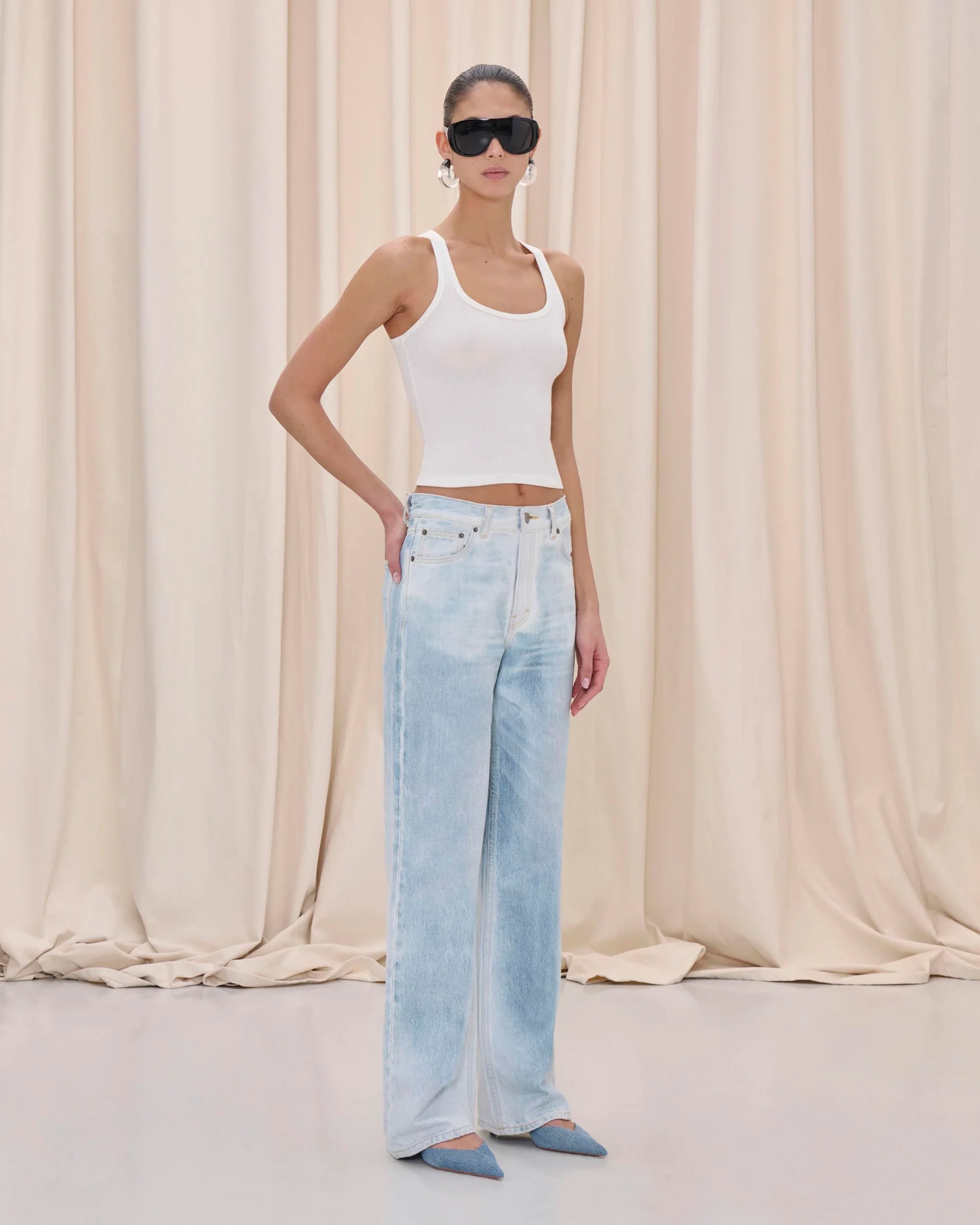 Haikure | Korea Short Denim - Wide Cropped Pants Sunny-Blue - Image 2