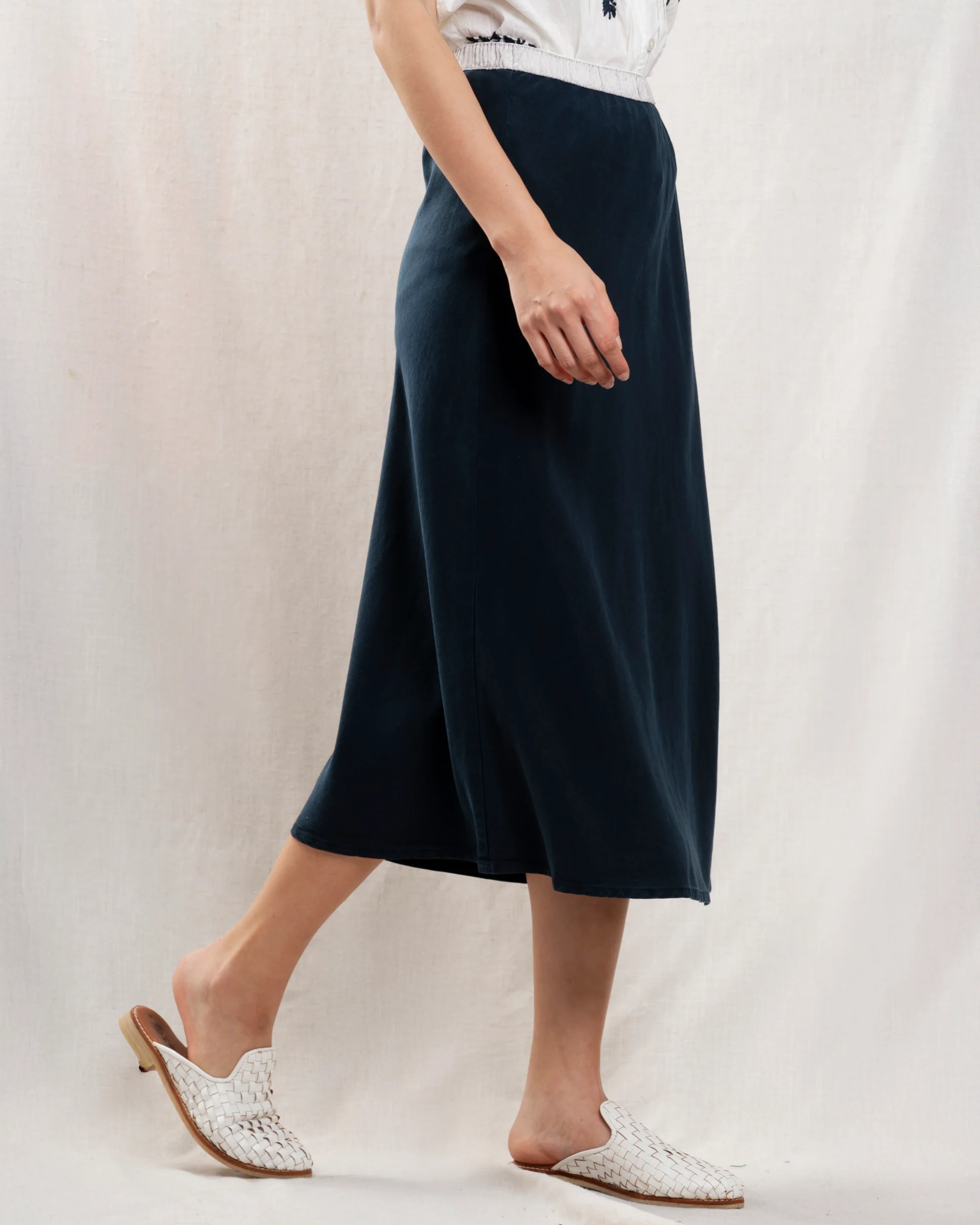 Hartford | Jima A-Line Skirt - Navy - Image 5