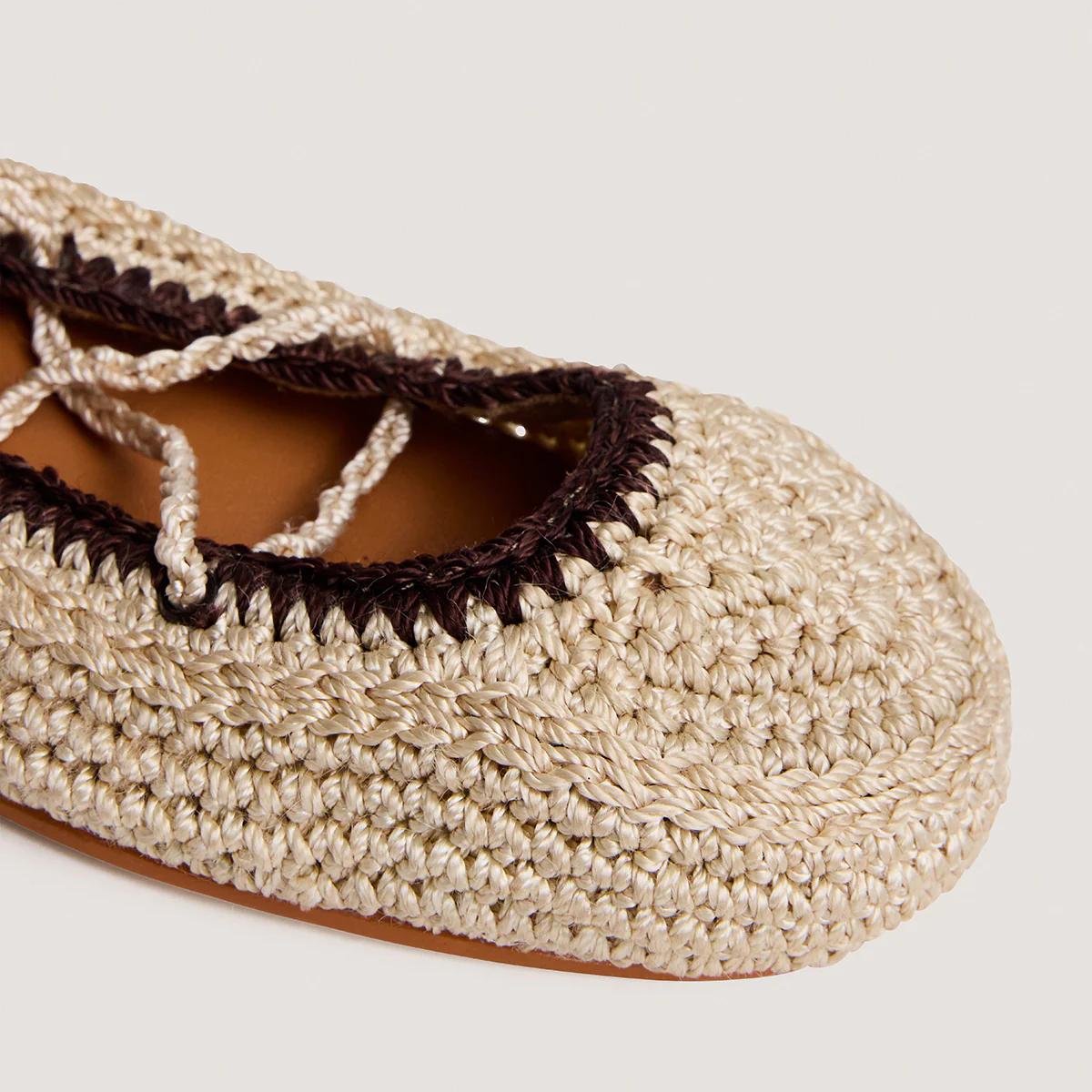 Jonak | Wetov Crochet Two-Tone Ballet Flat - Beige & Dark Brown Beige-Marron-Fonce - Image 2