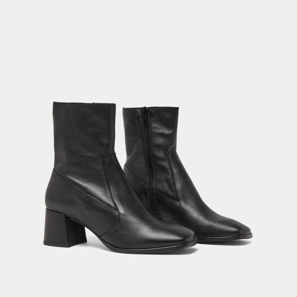 Jonak | Argentat Boots in Black Distressed Leather - Image 4