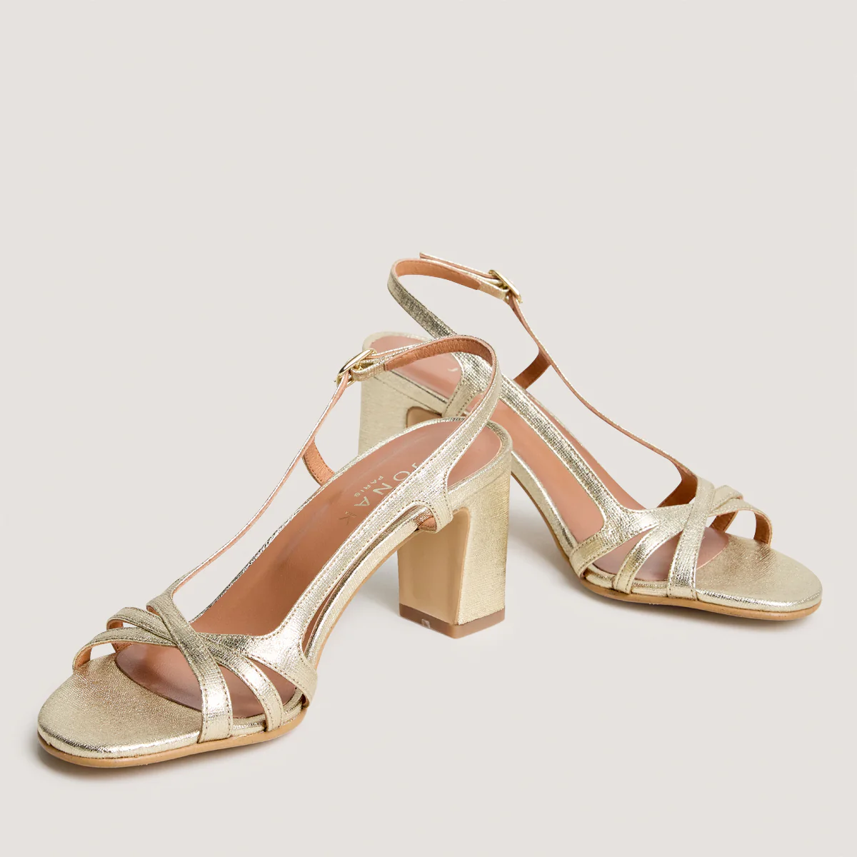 Jonak | Vaiana Metallic Strappy Heeled Sandals - Platinum Platine - Image 4