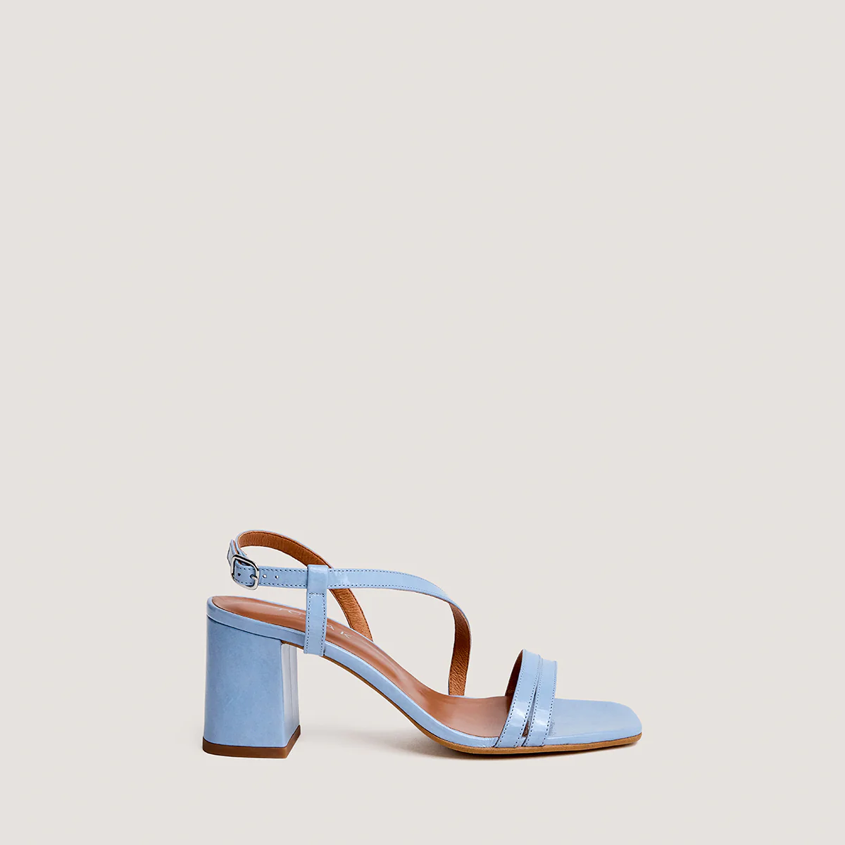 Jonak | Vimy Pleated Patent Leather Sandals - Sky Blue Bleu-Ciel - Image 2