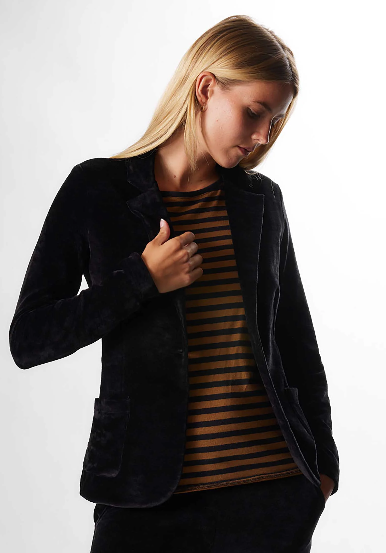Majestic | Structured Organic Cotton Jacket - Black - Image 2