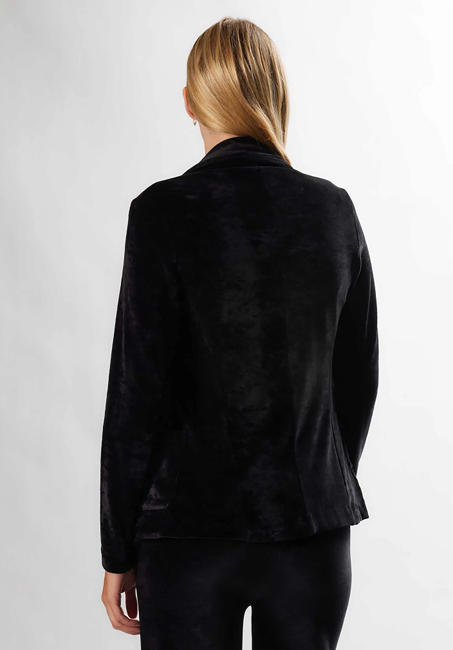 Majestic | Structured Organic Cotton Jacket - Black - Image 7