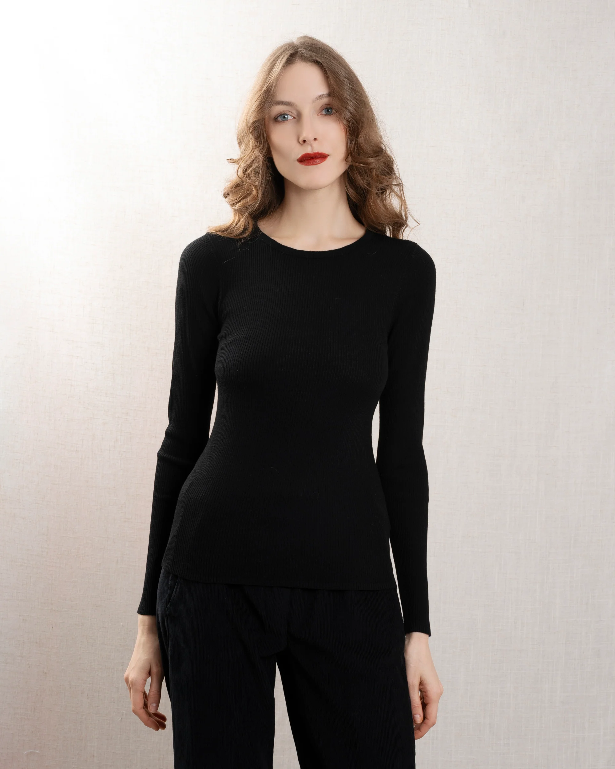 Majestic | Micro-Rib Extrafine Merino Crewneck Sweatshirt - Black