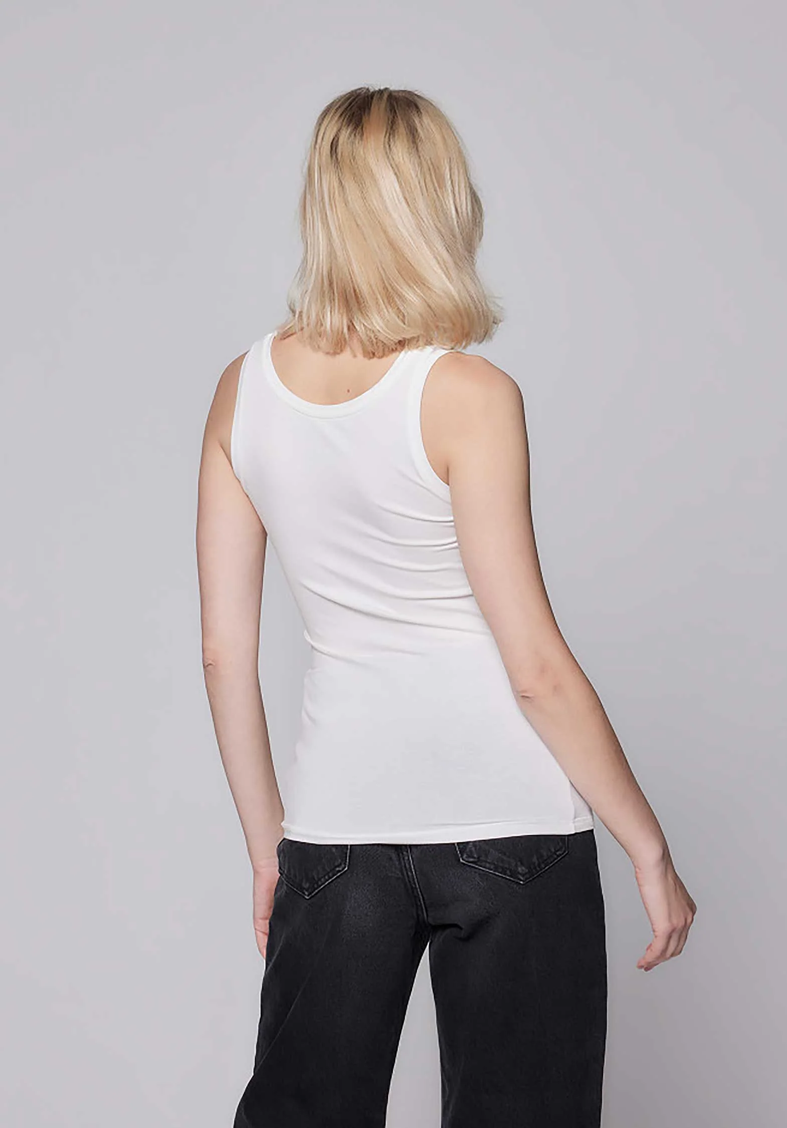 Majestic | Tank 001 - White Viscose Essential - Image 3