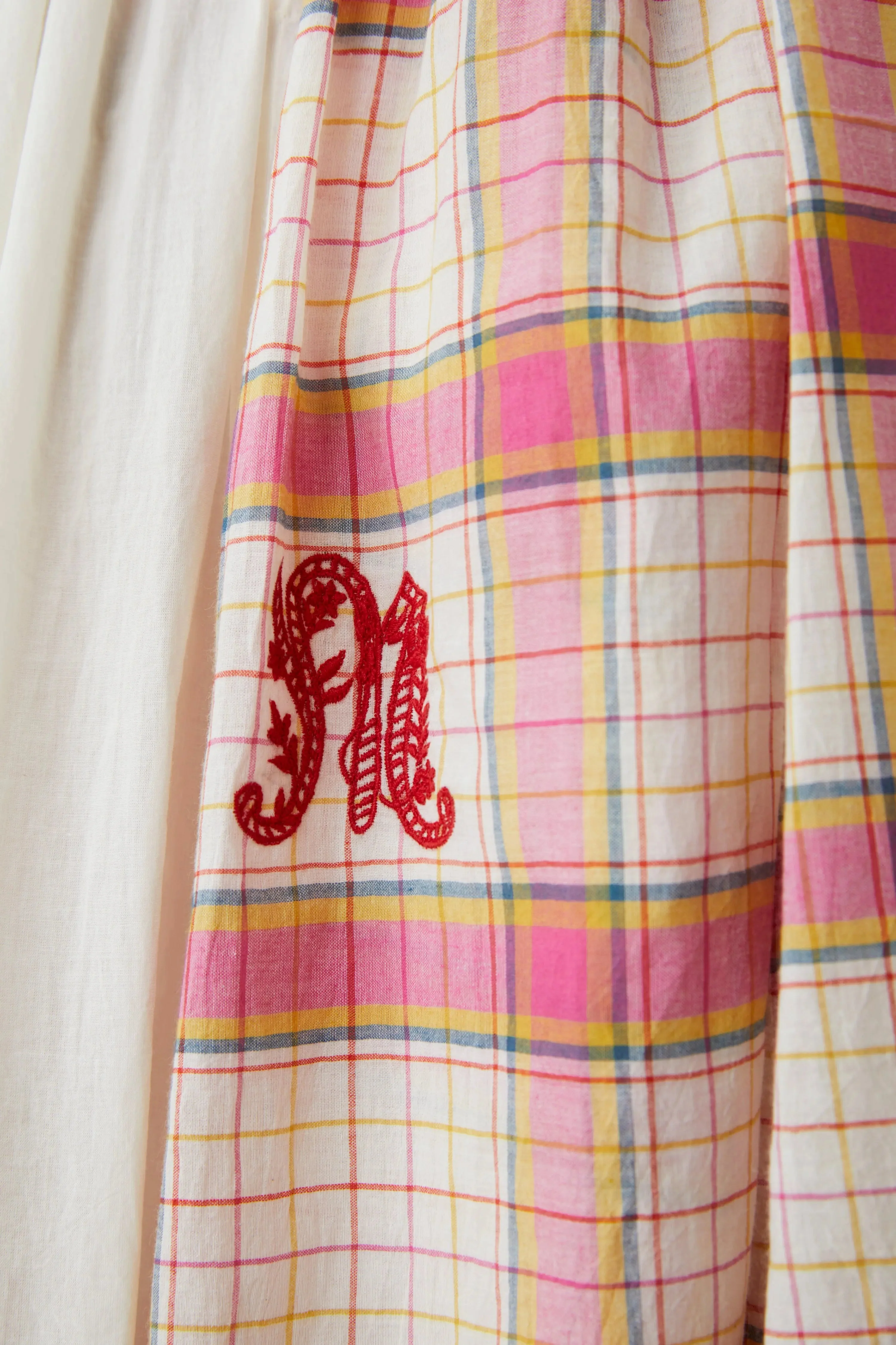Moismont | Alphabet 825 Cotton Scarf with Embroidered Initial Pop-Pink - Image 2