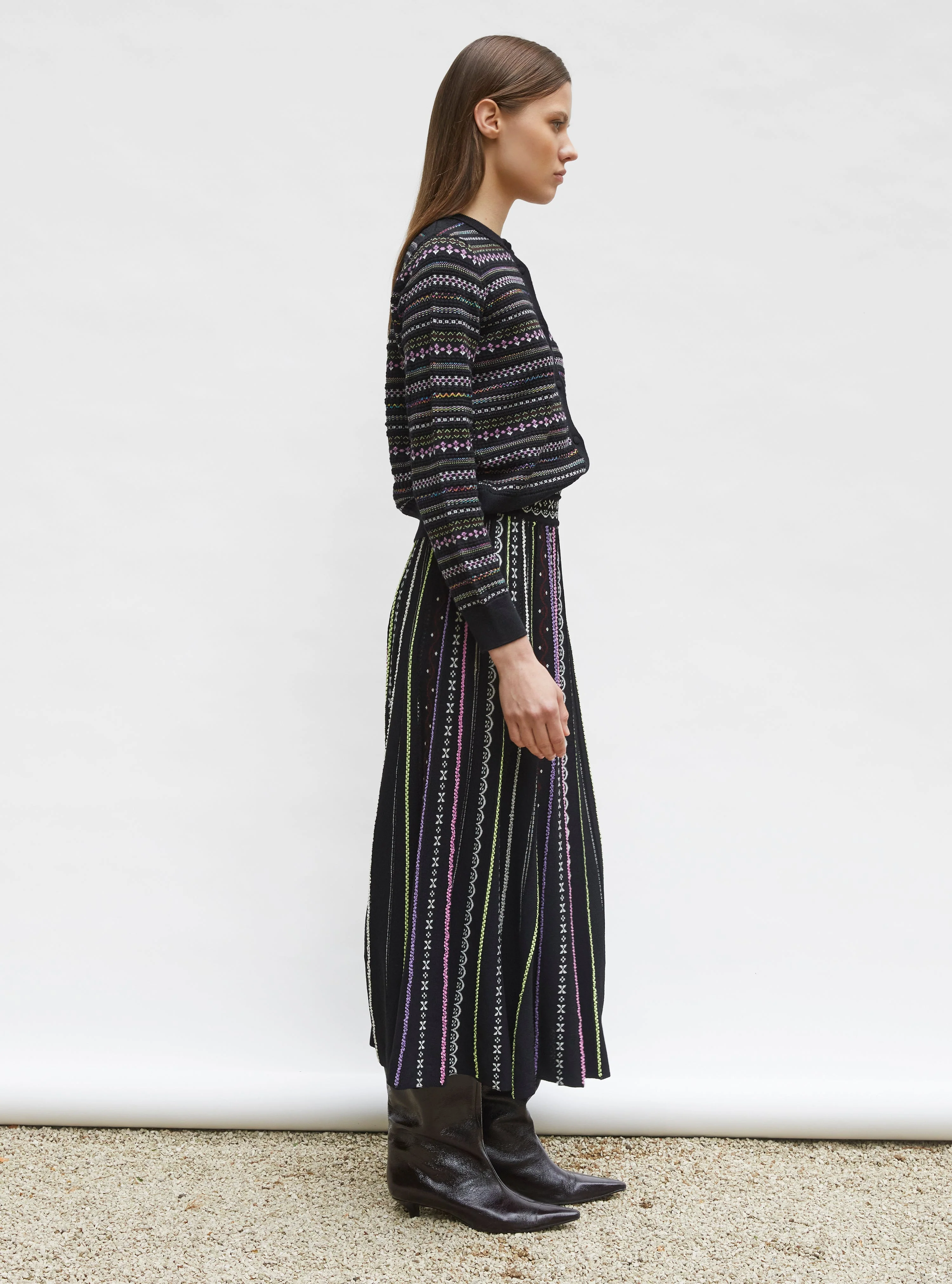 Molli | Micro-Jacquard Cardigan - Deep-Black-Multi - Image 4