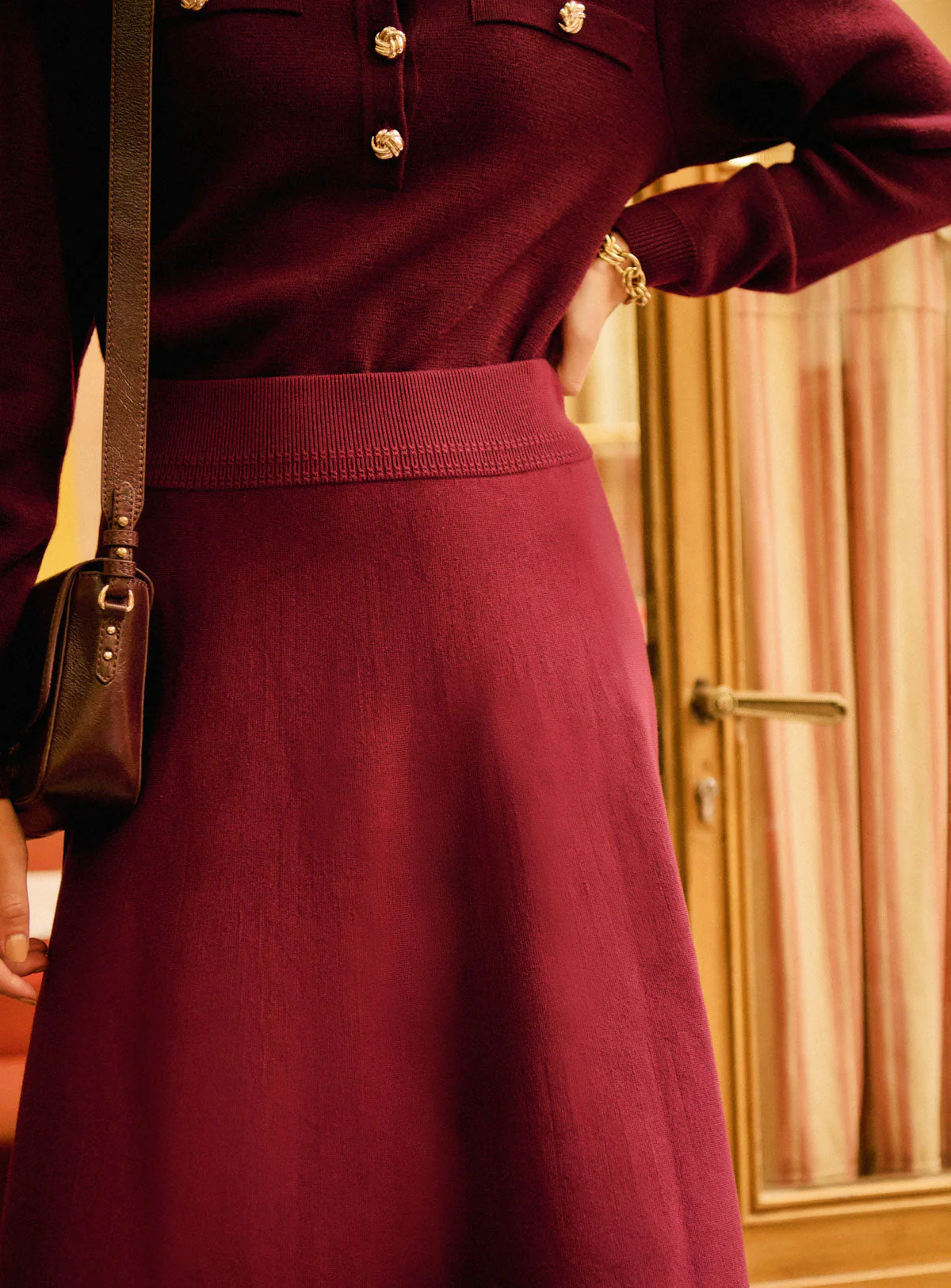 Petite Mendigote | Burgundy Flared Midi Knit Skirt - Fine Rib Wine - Image 2