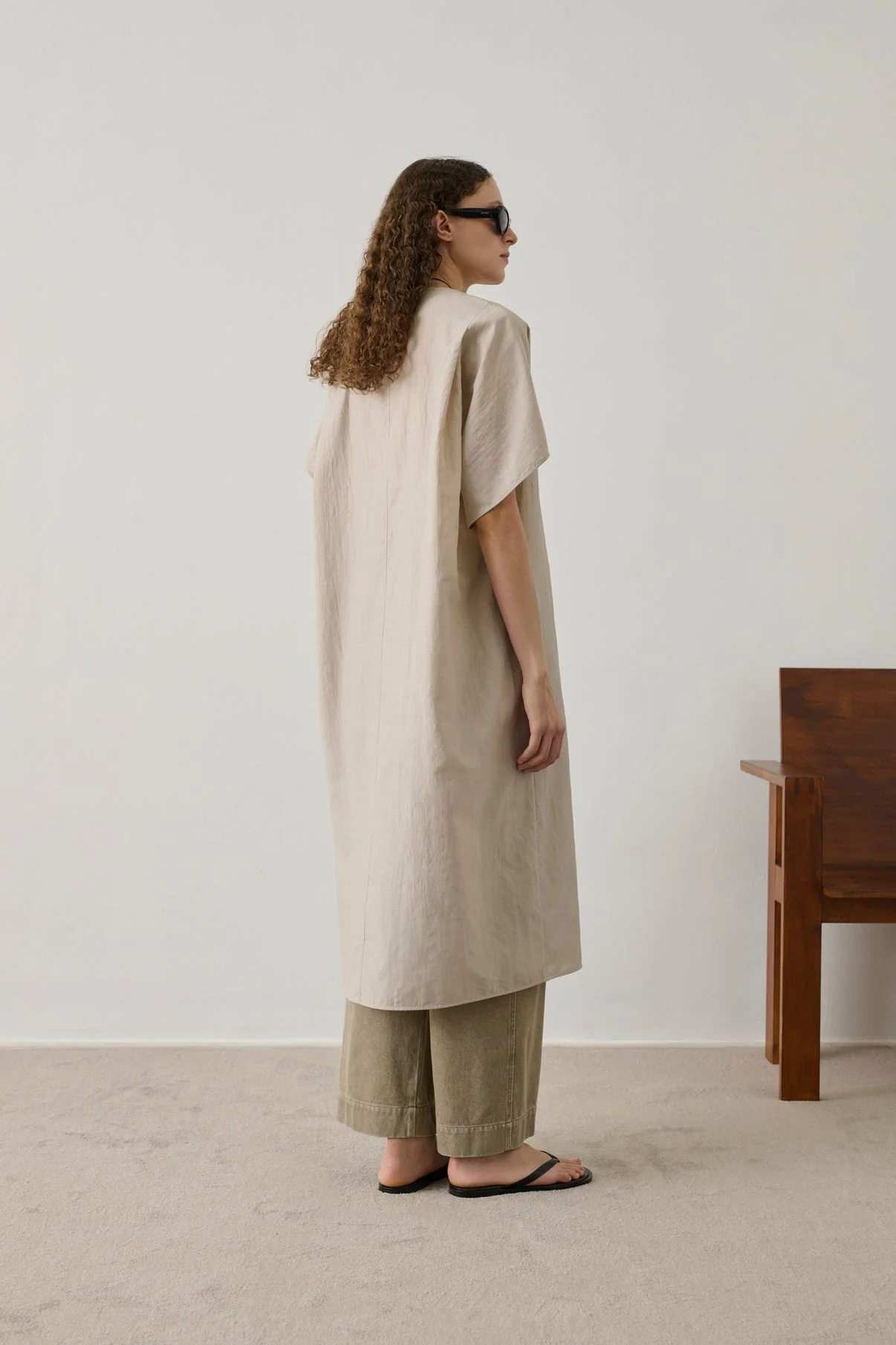 Soeur | Ilsa Dress - Rounded Cut with Open Collar Mastic - Image 2