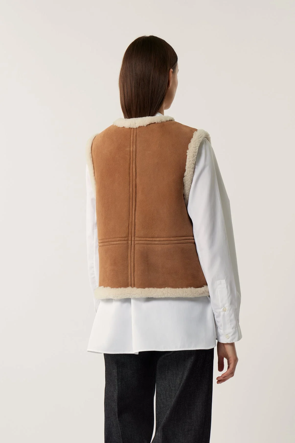 Soeur | Gilet Pyrenees - Asymmetric Shearling Vest Miel - Image 3