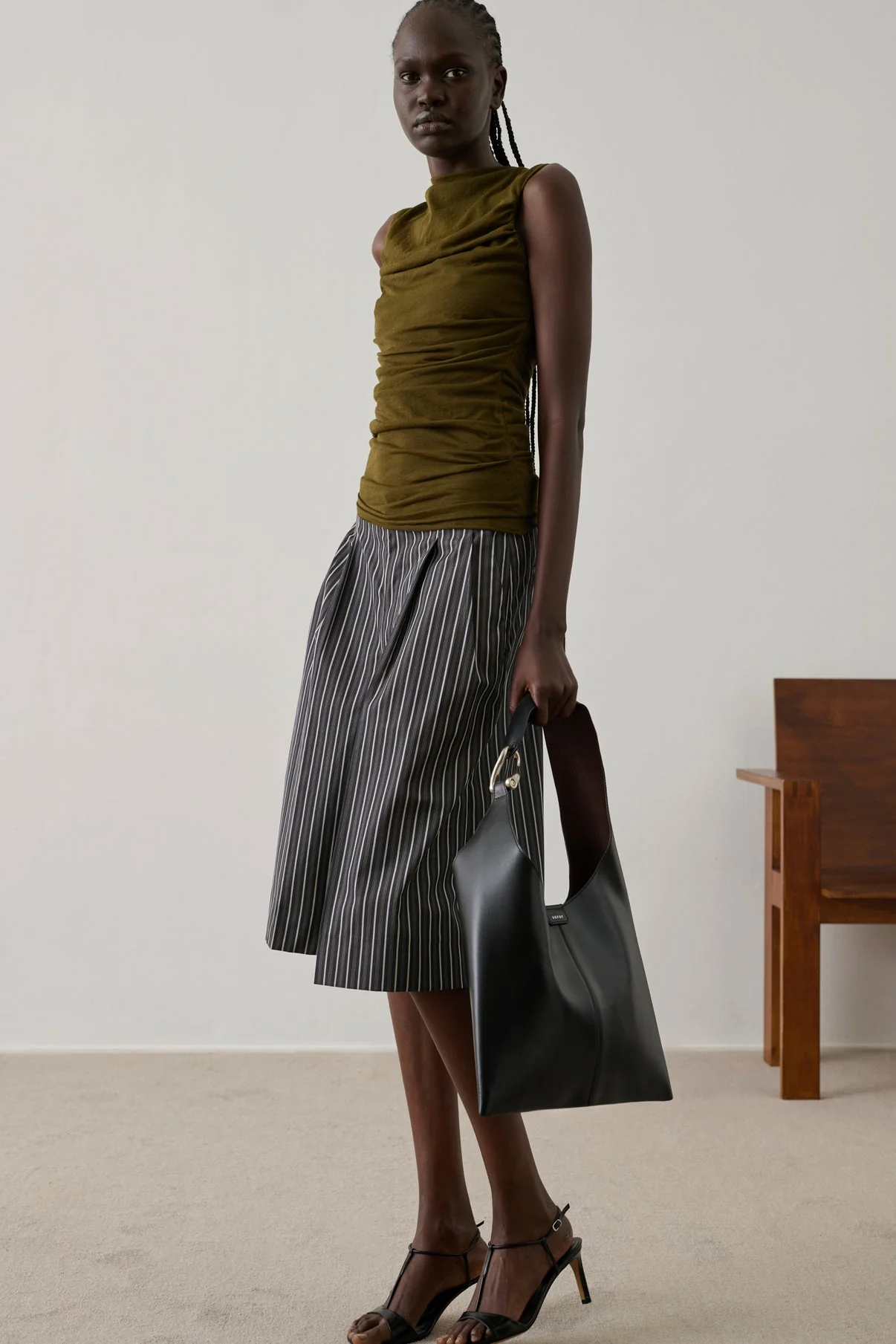 Soeur | Wide-Leg Striped Poplin Shorts - Knee Length Noir-Cardamome - Image 3