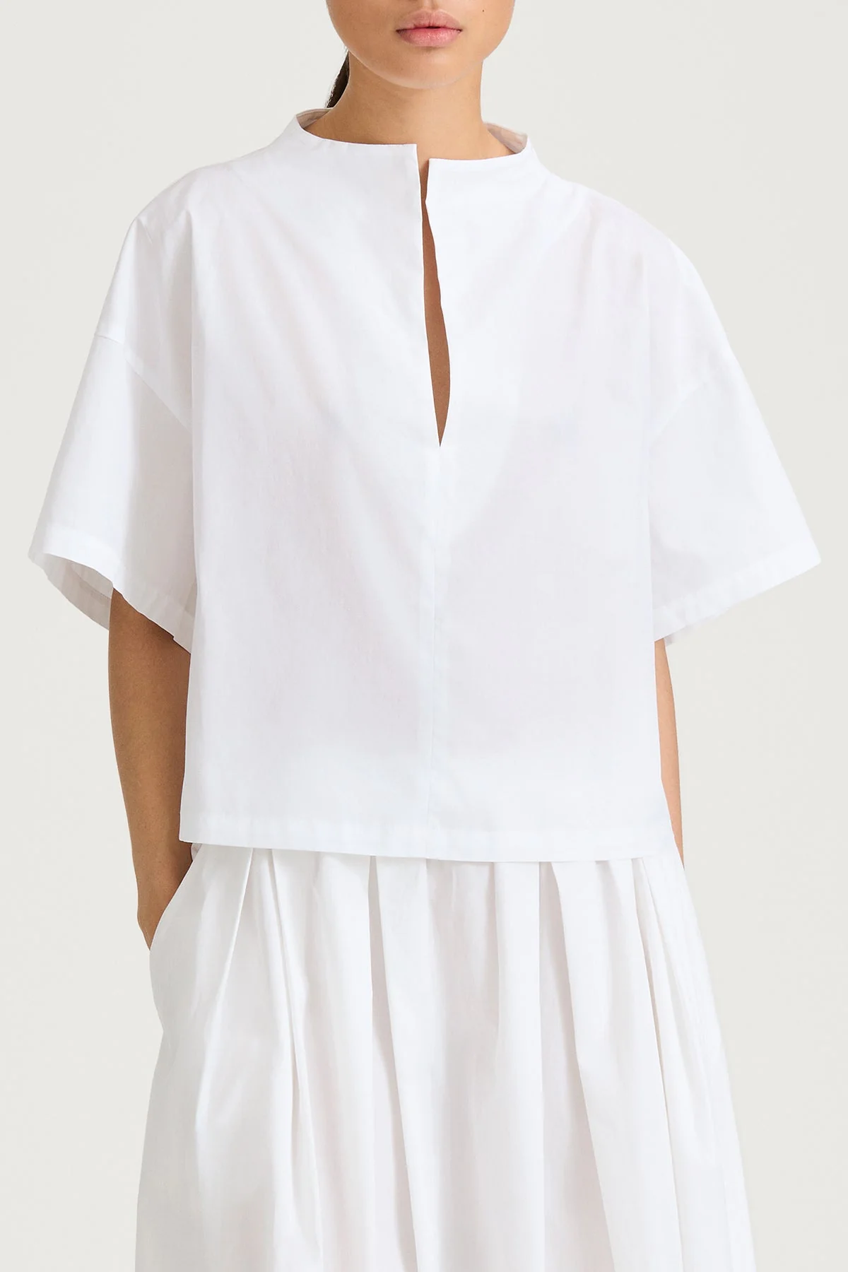 Stylein | Joelle Cropped Cotton Poplin Blouse - White - Image 3