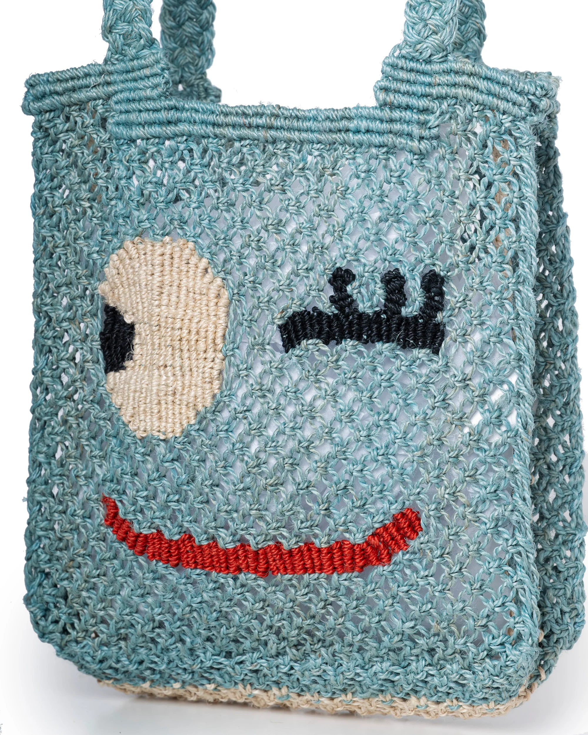 The Jacksons | Cara Wink Jute Beach Bag - Blue Sky - Image 3