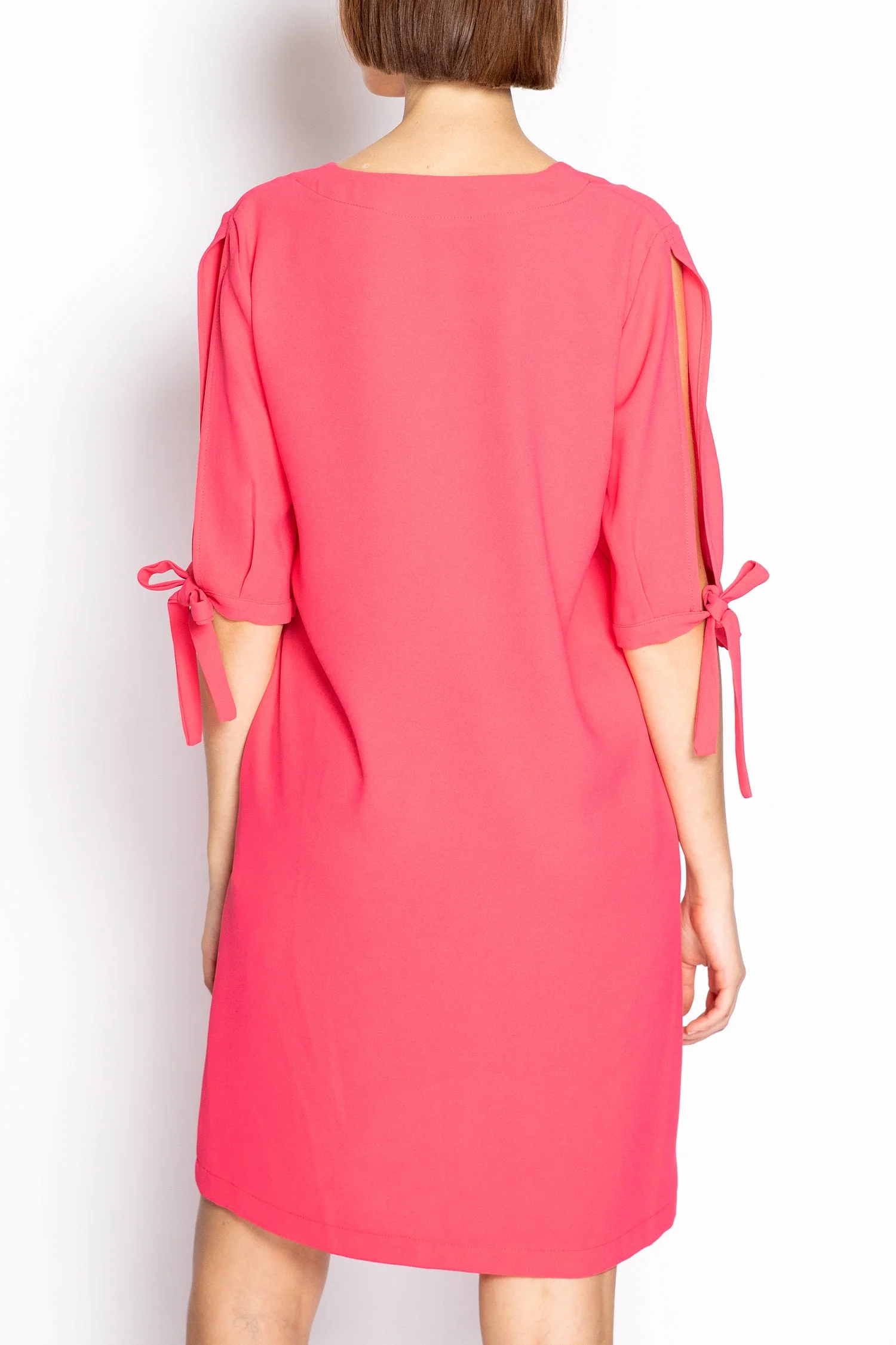 Toupy | Tie-Sleeve V-Neck Shift Dress - Dusty Rose - Image 3