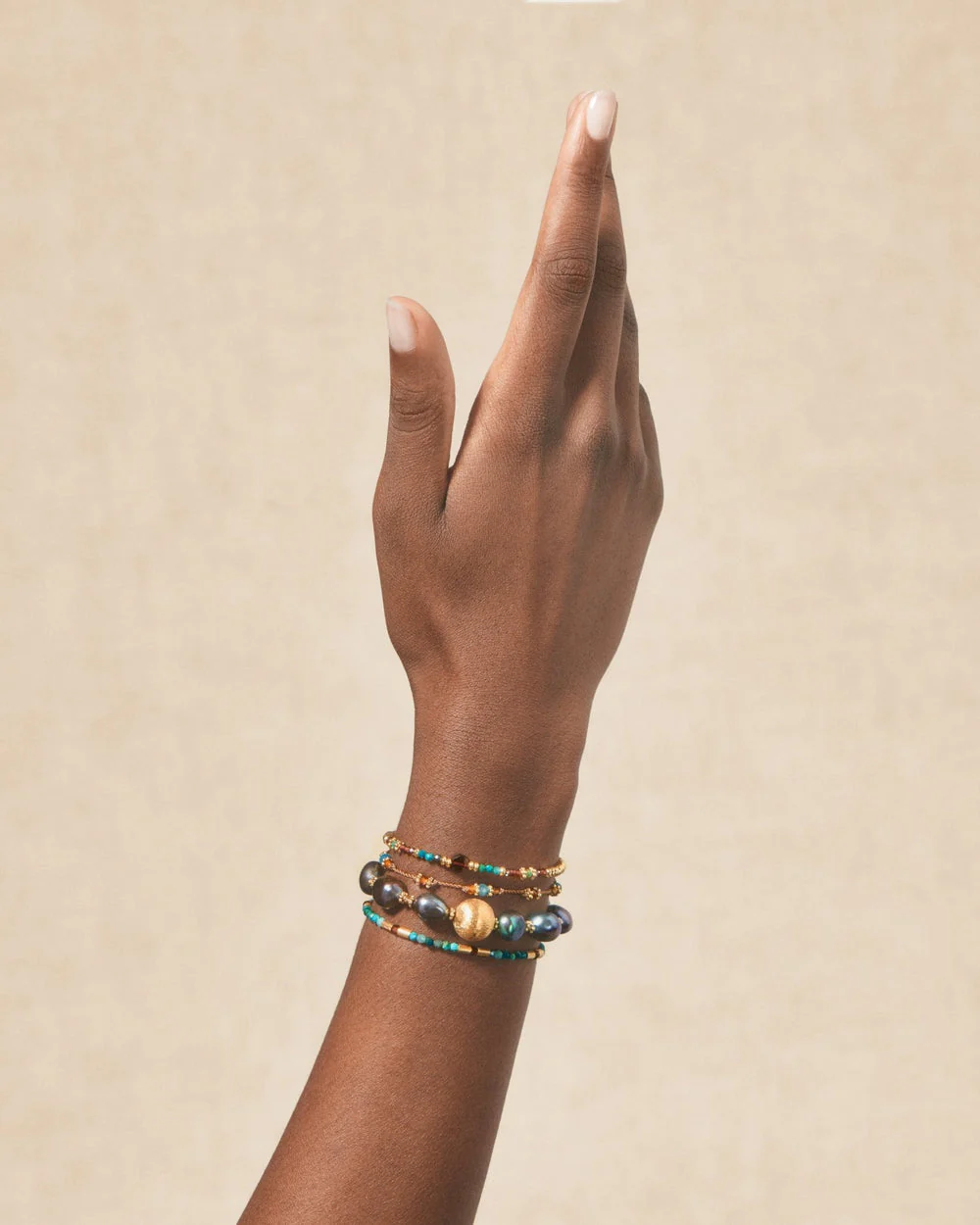 Tityaravy | Rama Bracelet in Chrysocolla and Garnet Grenat-Chrysocolle - Image 3