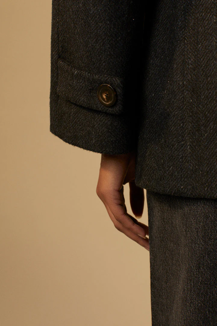 Tresse | Vivaly Tailored Wool Jacket with Removable Brooch Navy - Image 5