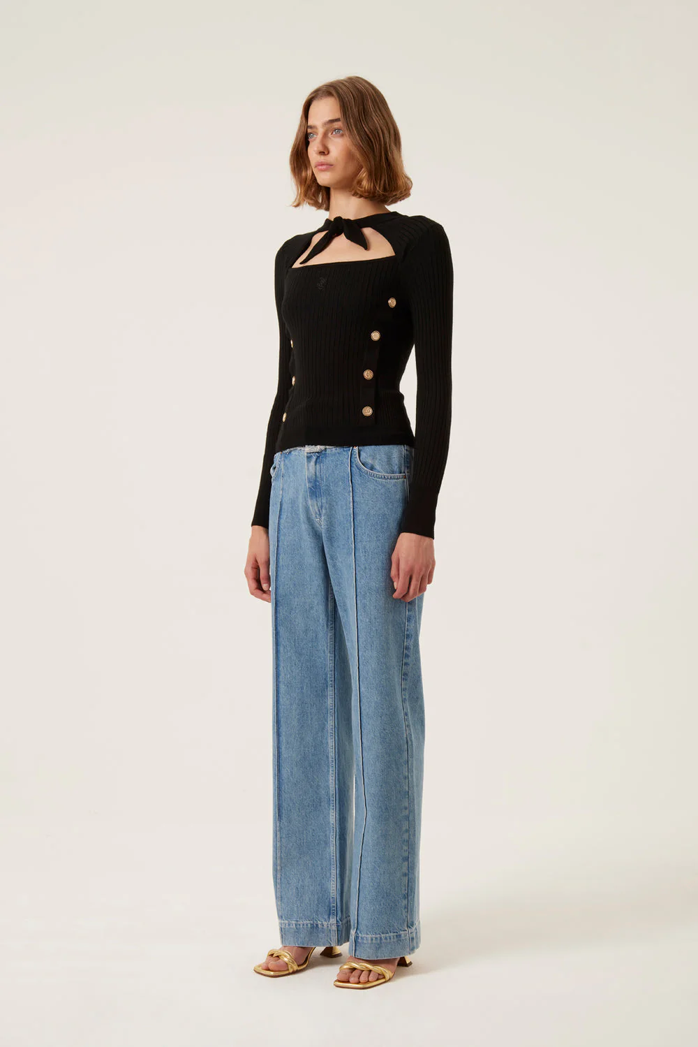 Tresse | Manta Pullover - Tie-Neck Knit with Cutout Black - Image 4