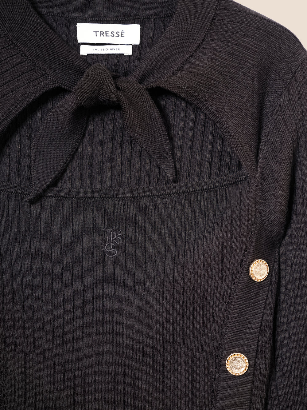 Tresse | Manta Pullover - Tie-Neck Knit with Cutout Black - Image 6